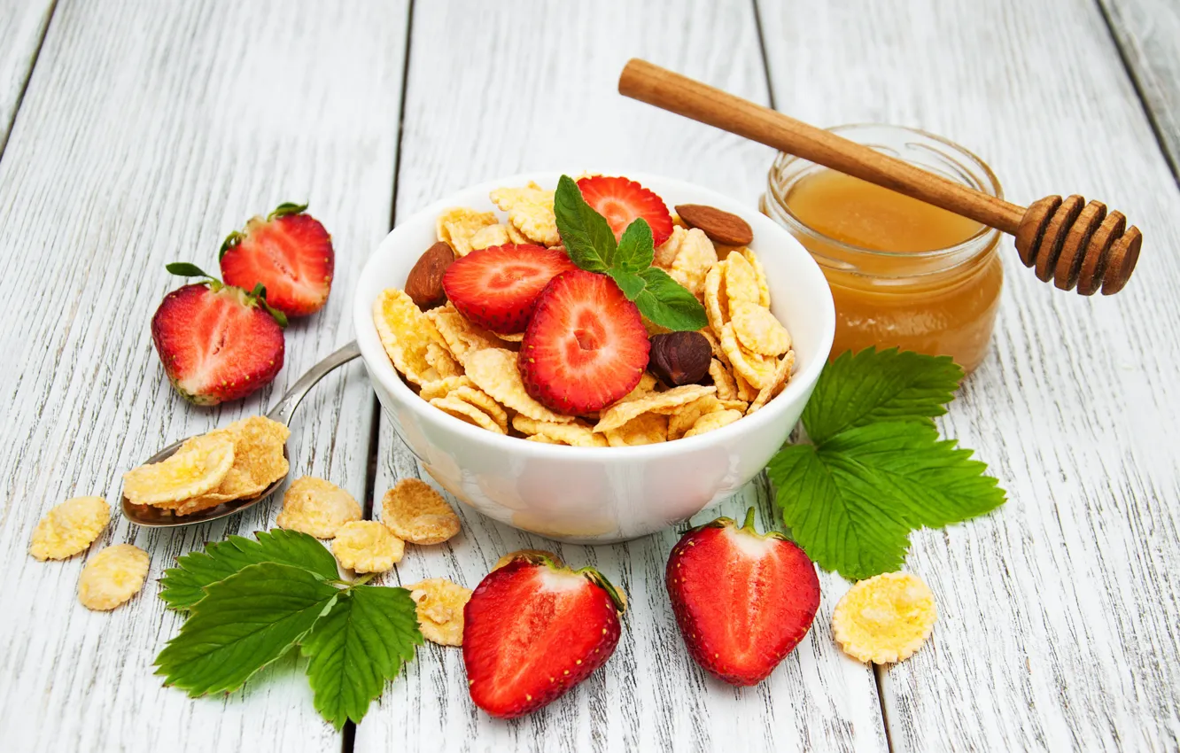 Photo wallpaper berries, Breakfast, strawberry, honey, cereal, corn, Olena Rudo