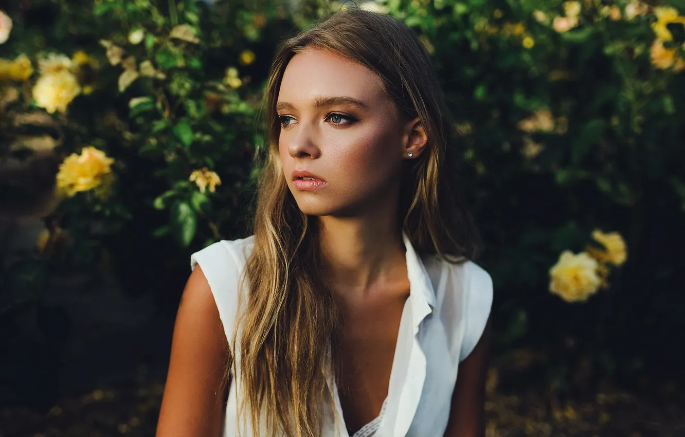 Photo wallpaper look, girl, portrait, Lizzy