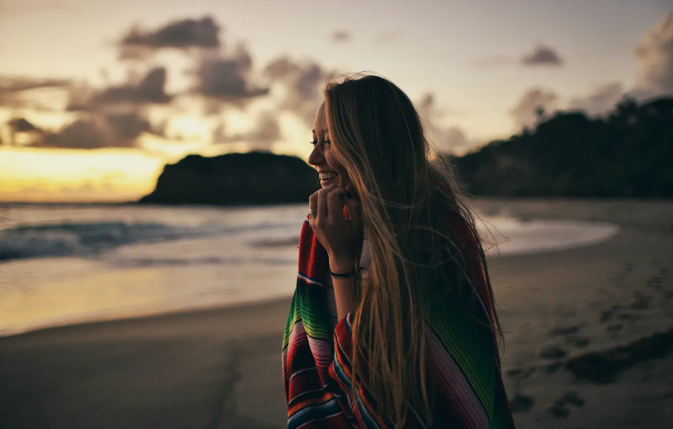 Photo wallpaper beach, summer, girl, smile, laughter, blonde, smiling