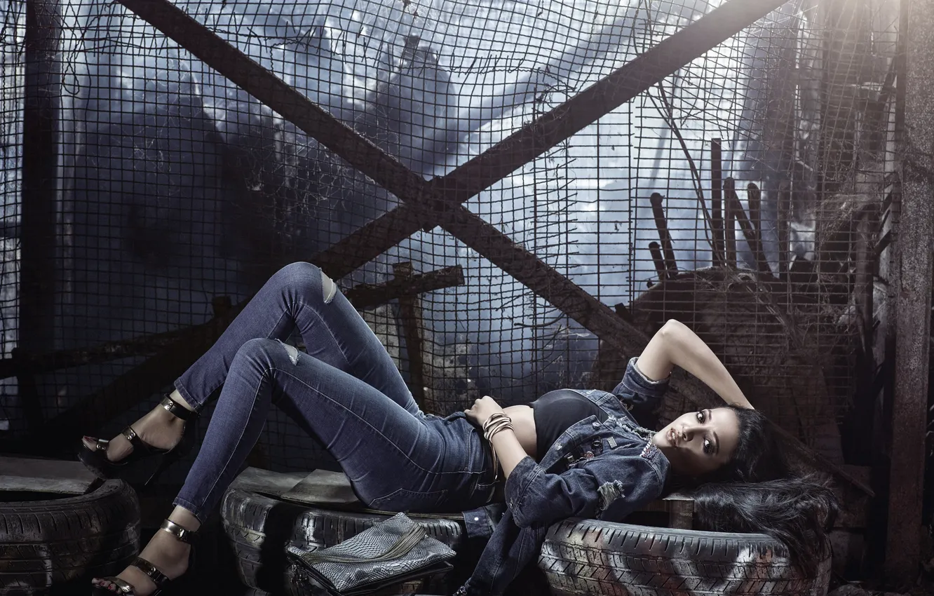 Photo wallpaper girl, hot, sexy, fashion, eyes, smile, beautiful, figure