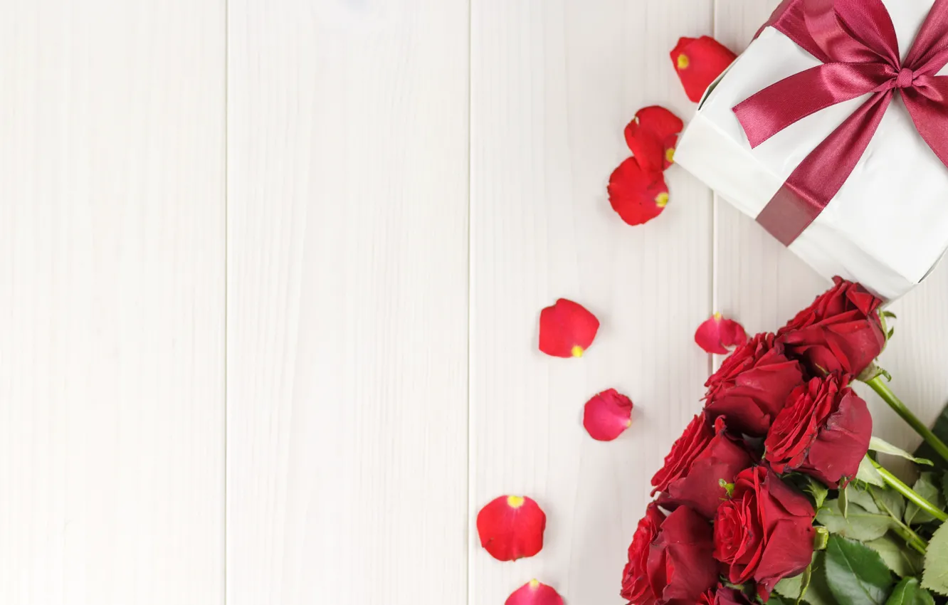 Photo wallpaper flowers, red, gift, roses, bouquet, red, love, flowers
