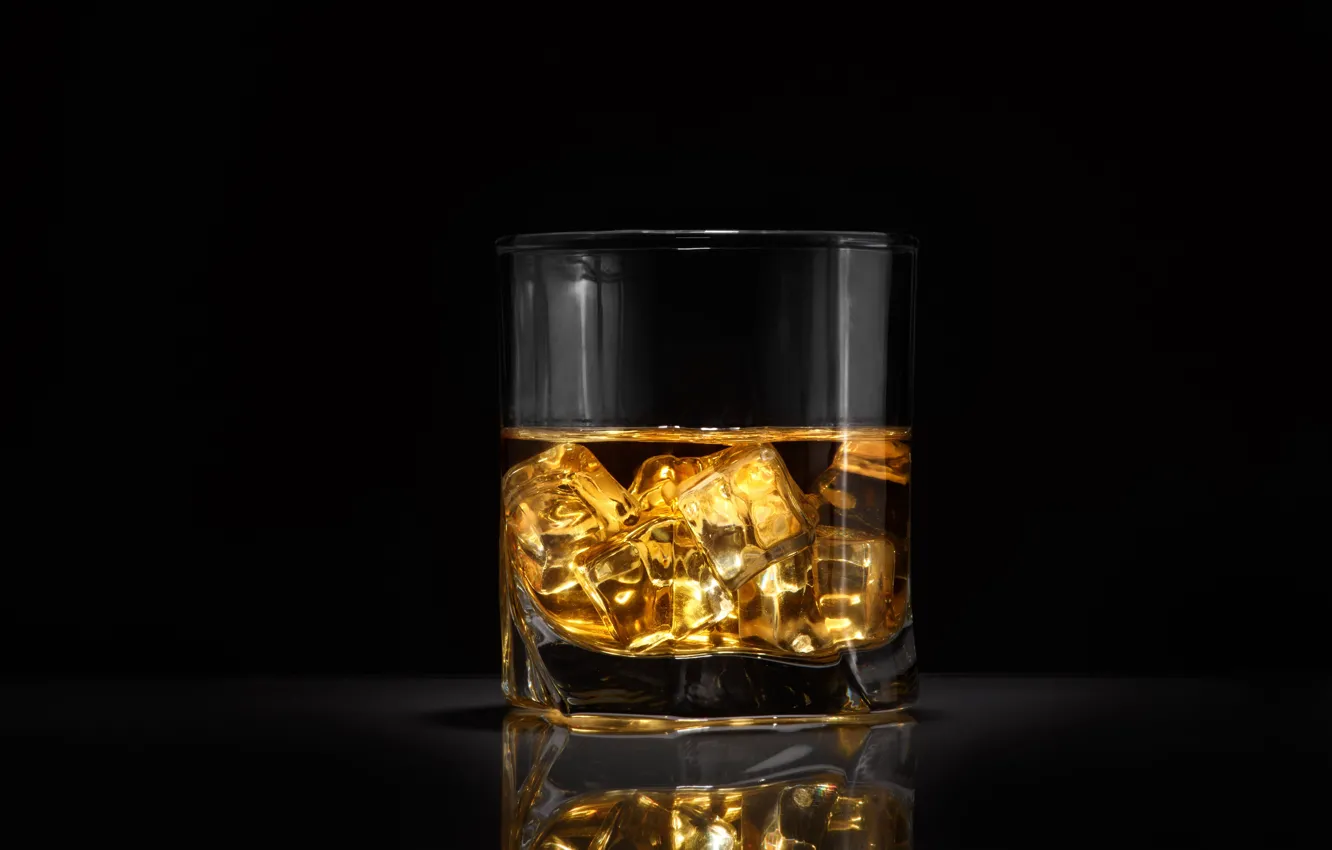 Photo wallpaper ice, glass, alcohol, whiskey