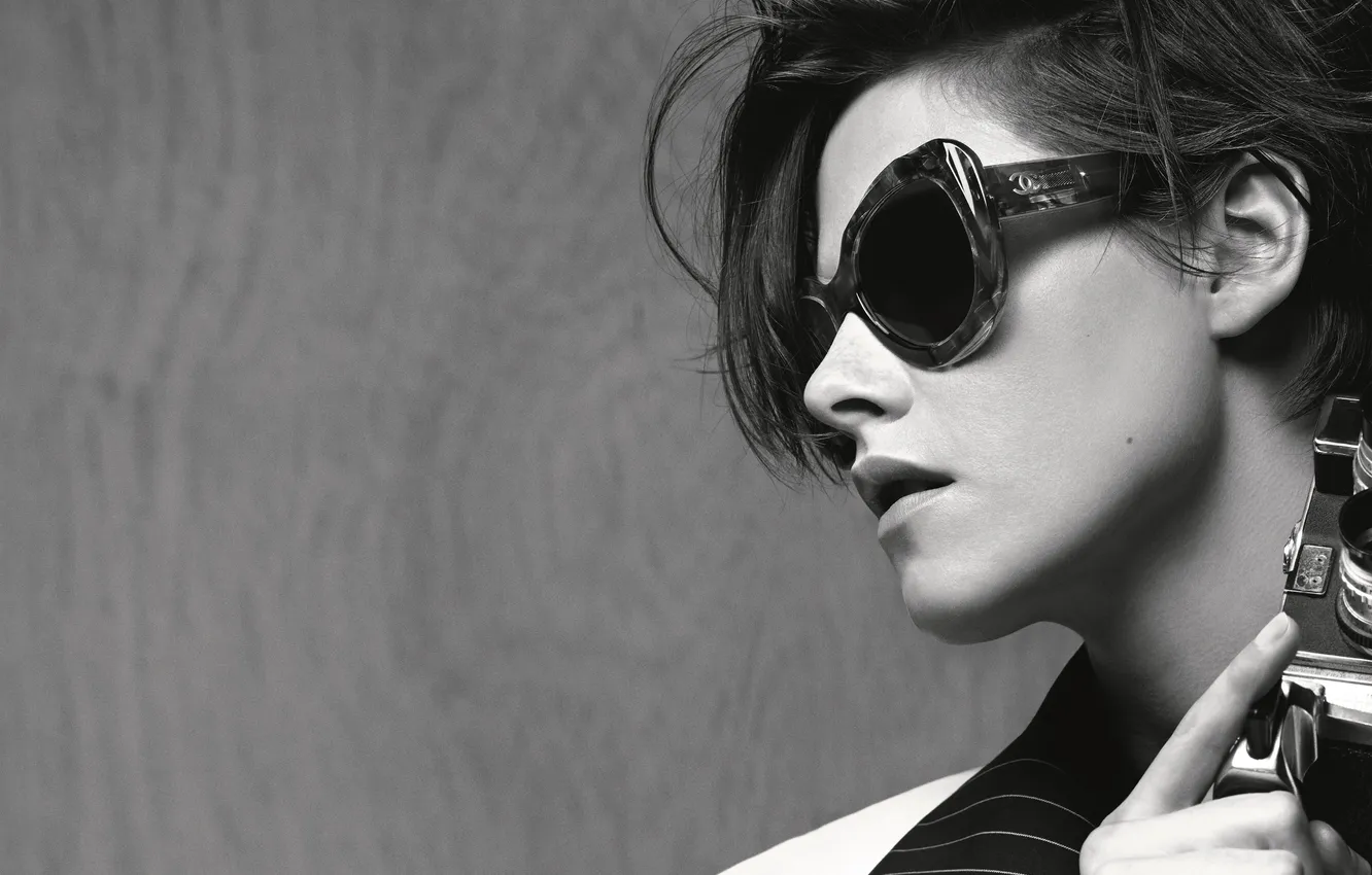 Photo wallpaper girl, camera, actress, glasses, black and white, Kristen Stewart