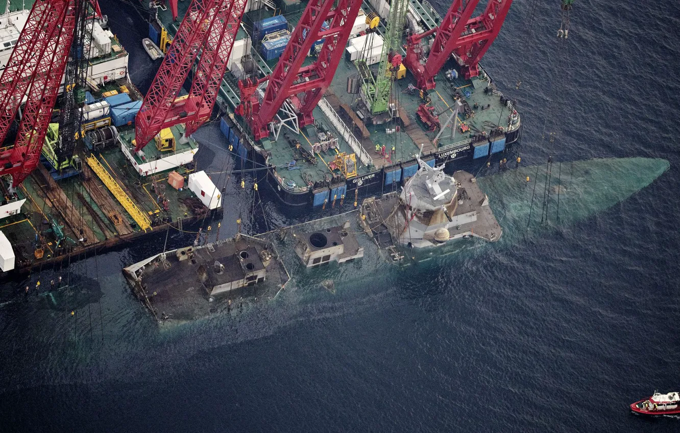 Photo wallpaper Sea, Crane, Boat, Frigate, Shipwreck, Norwegian Navy, The frigates of the "Fridtjof Nansen", Helge Ingstad …