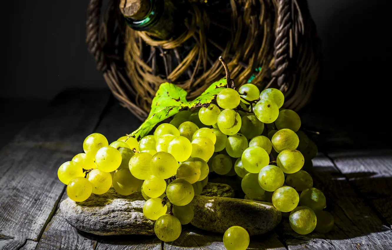 Photo wallpaper berries, grapes, bunch