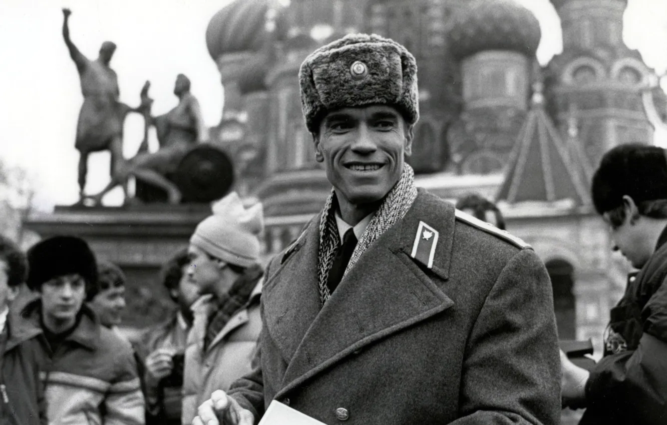 Photo wallpaper black and white, Moscow, Uniform, Arnold Schwarzenegger, Red heat