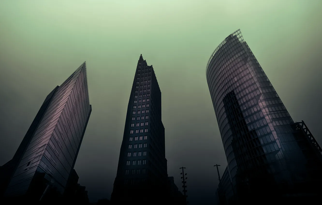 Photo wallpaper Gotham City, 3 musketeers, Sun Reflection