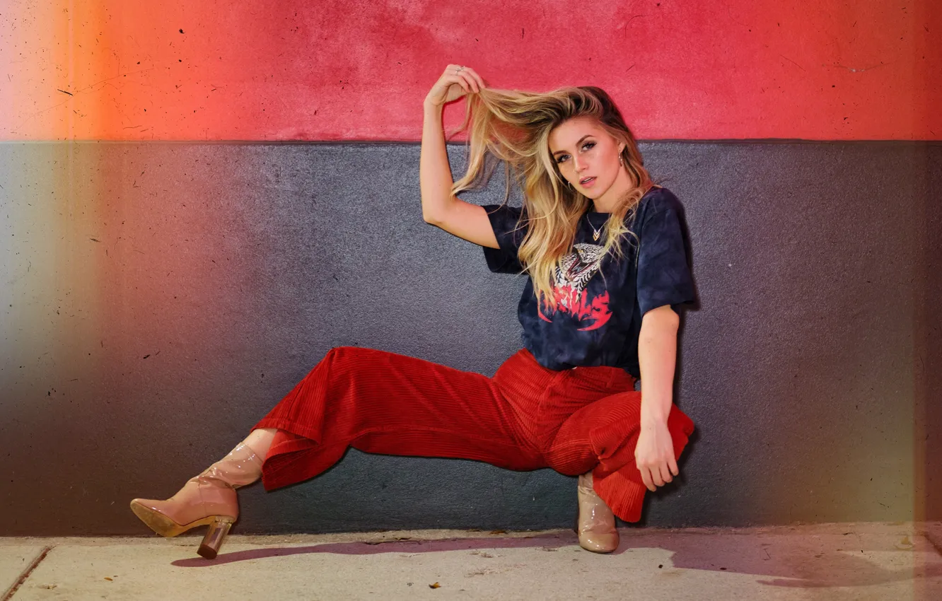 Photo wallpaper look, girl, pose, style, wall, model, hair, t-shirt