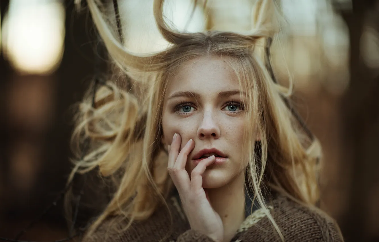 Photo wallpaper freckles, the beauty, Jesse Duke, Annika