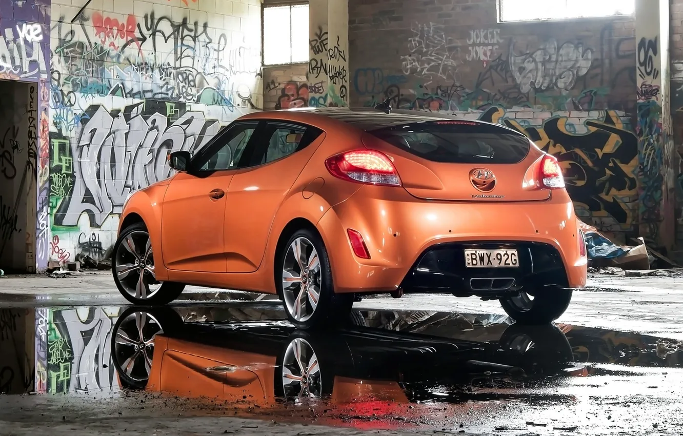 Photo wallpaper reflection, coupe, puddle, grafiti, Hyundai, rear view, Hyundai, Veloster
