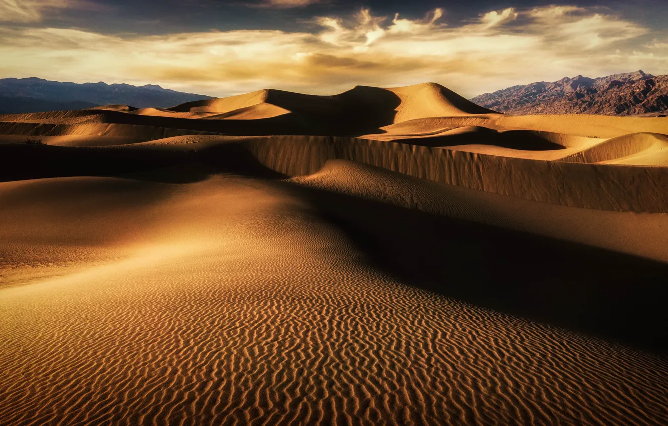 Photo wallpaper sand, the sky, clouds, light, line, mountains, the dunes, rocks
