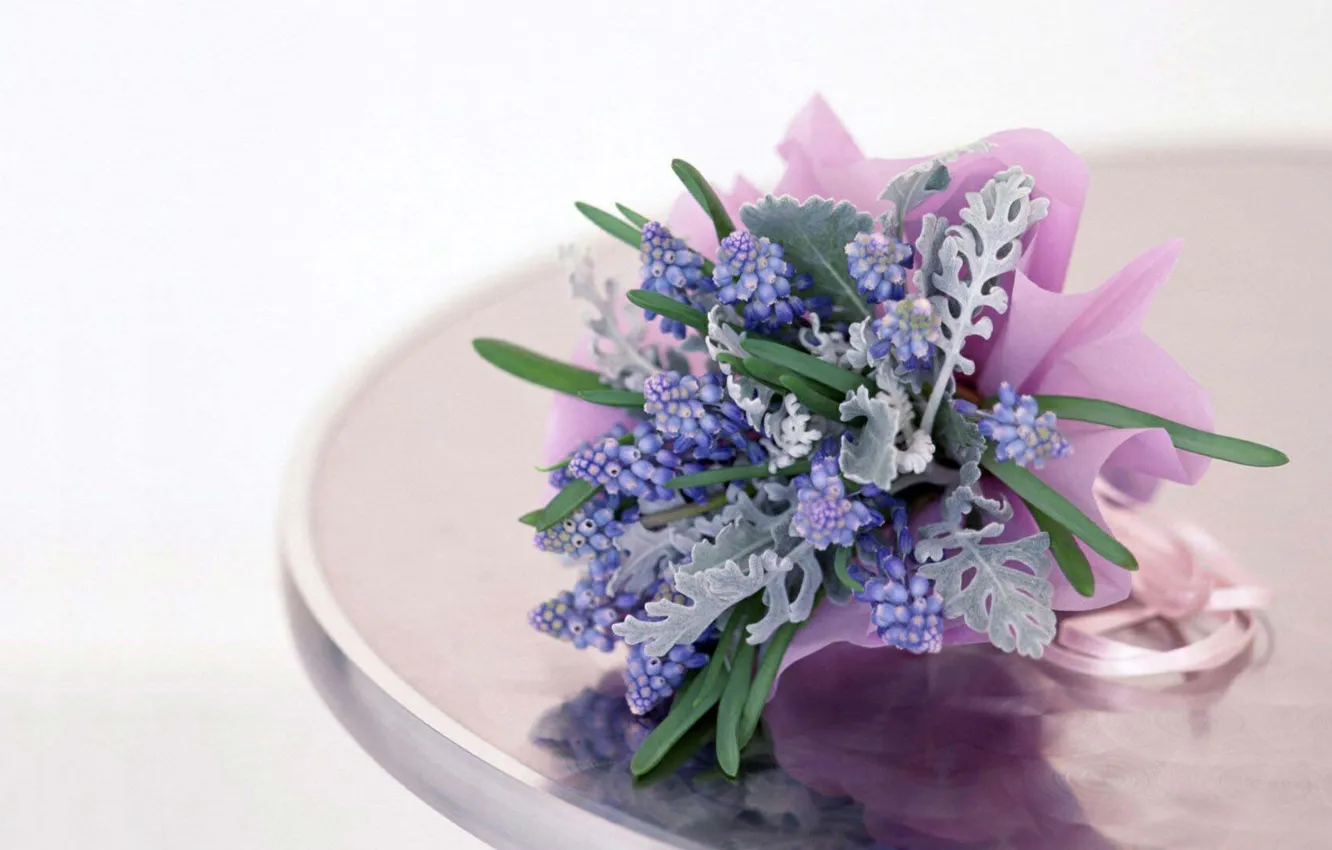 Photo wallpaper white, purple, lilac, round table