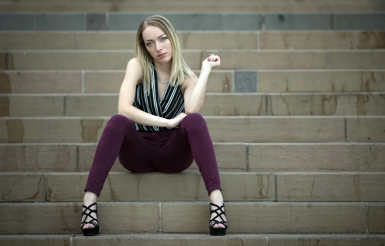 Photo wallpaper girl, pose, sandara