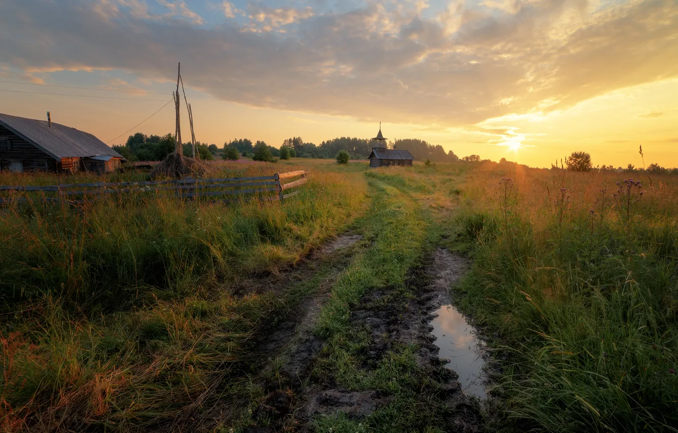 Photo wallpaper Arkhangelsk oblast, Igor Abroskin, Karpovo village, morning in the village