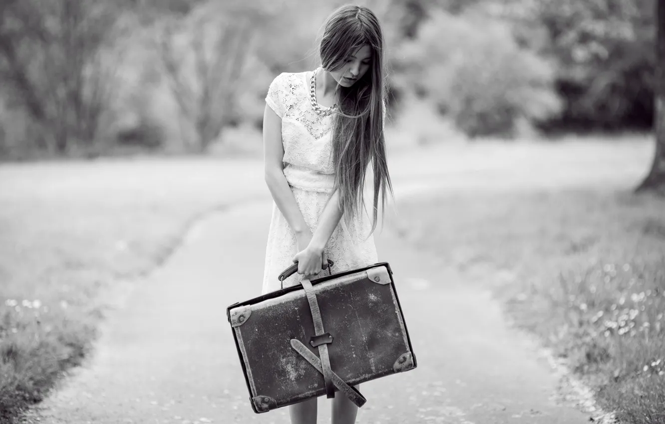 Photo wallpaper girl, mood, suitcase, Daniela