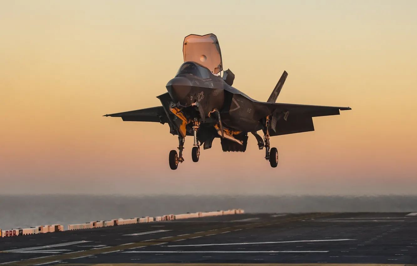 Photo wallpaper fighter, the rise, F-35B