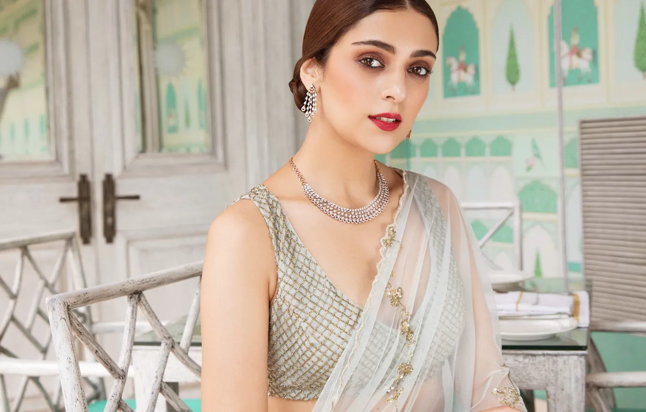 Photo wallpaper girl, hot, fashion, eyes, smile, beautiful, model, pretty