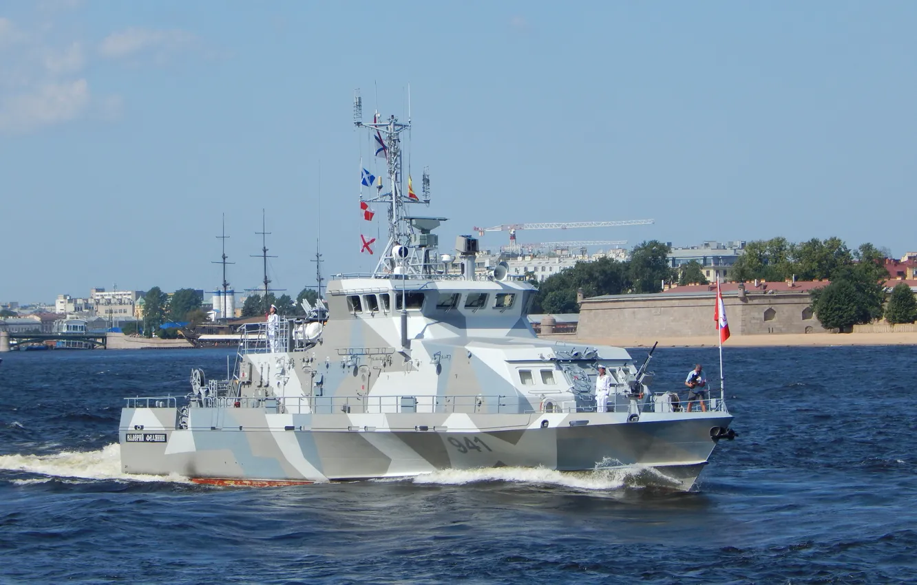 Photo wallpaper boat, Neva, anti-sabotage, Valery Fedyanin