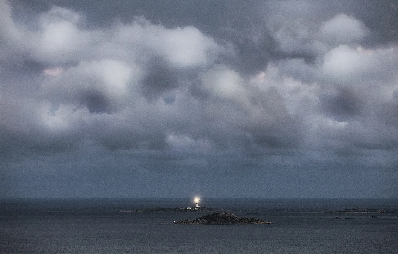 Photo wallpaper sea, lighthouse, clouded