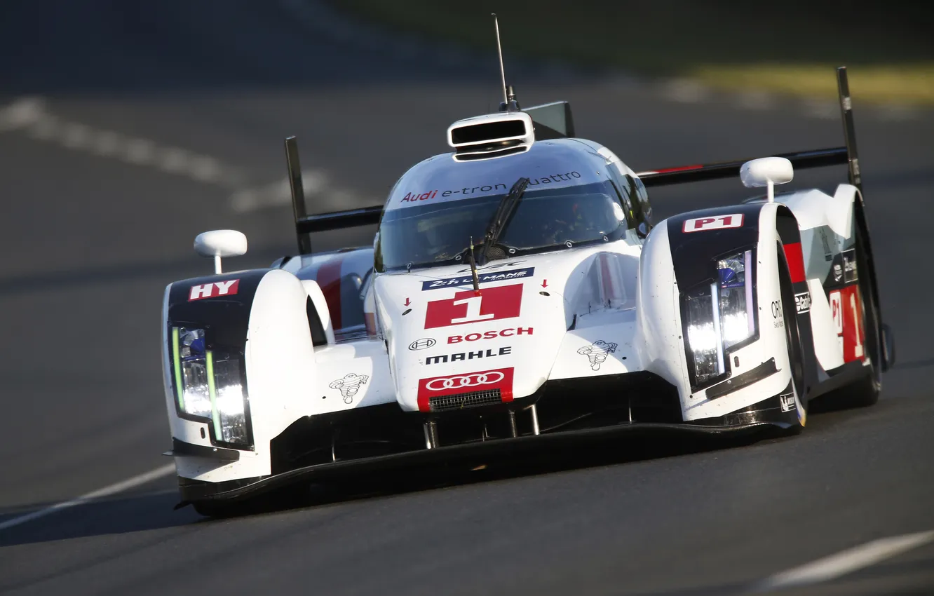 Photo wallpaper Audi, Audi, sport, supercar, e-tron, quattro, LMP1, R18