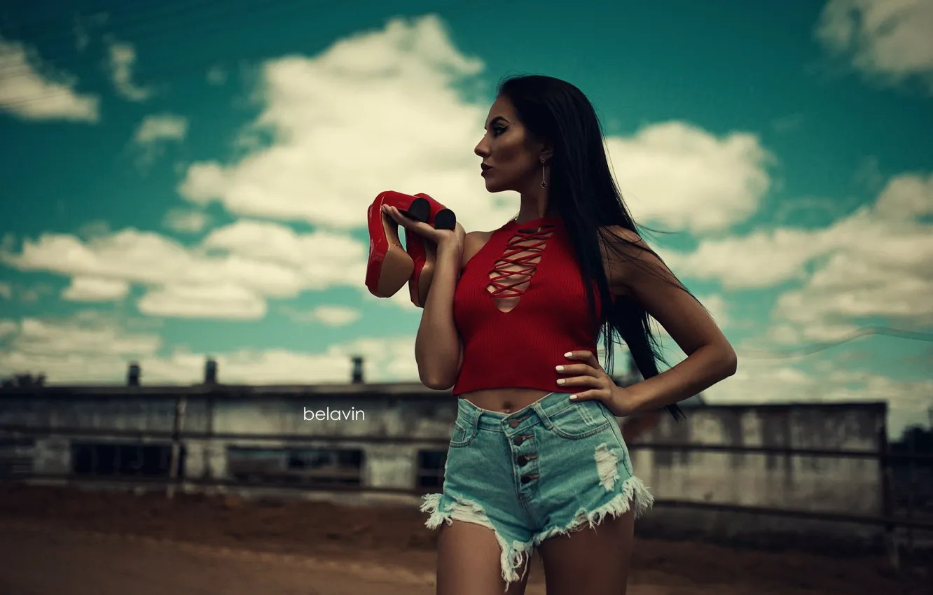 Photo wallpaper sexy, model, shorts, portrait, makeup, figure, brunette, hairstyle