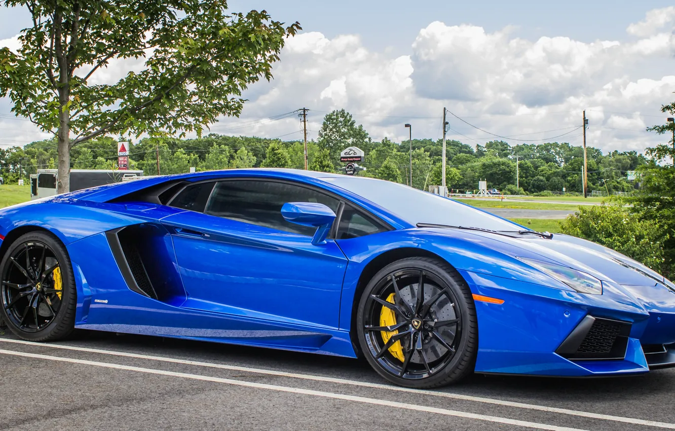 Photo wallpaper Lamborghini, side, blue, view, parking, aventador
