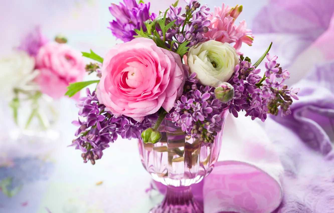 Photo wallpaper bouquet, vase, lilac, Ranunculus