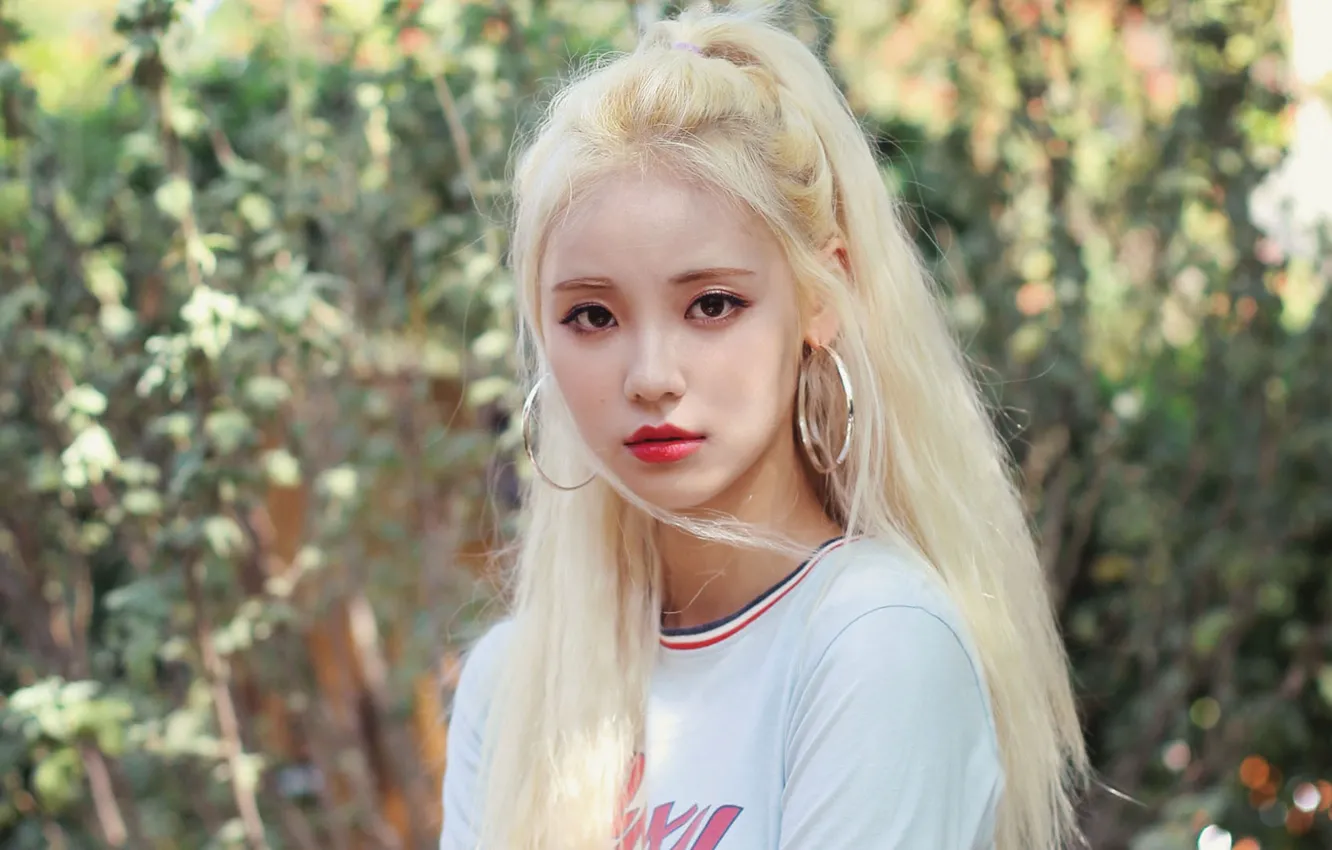 Photo wallpaper portrait, Asian, girl, blonde