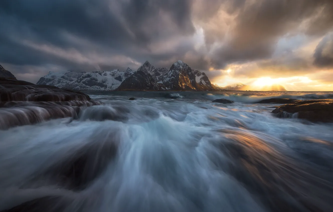 Photo wallpaper mountains, rocks, pond