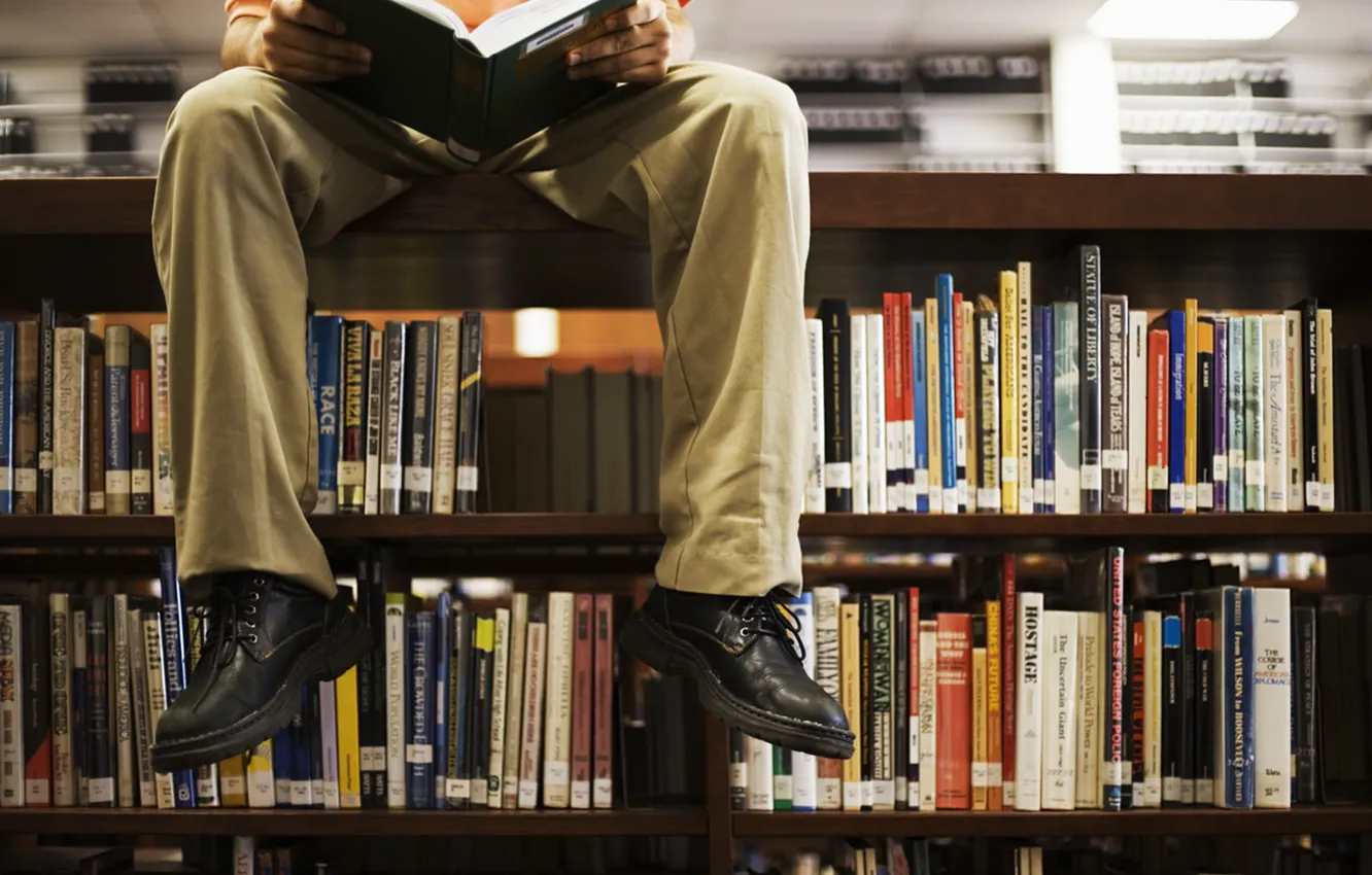 Photo wallpaper feet, books, library, reads