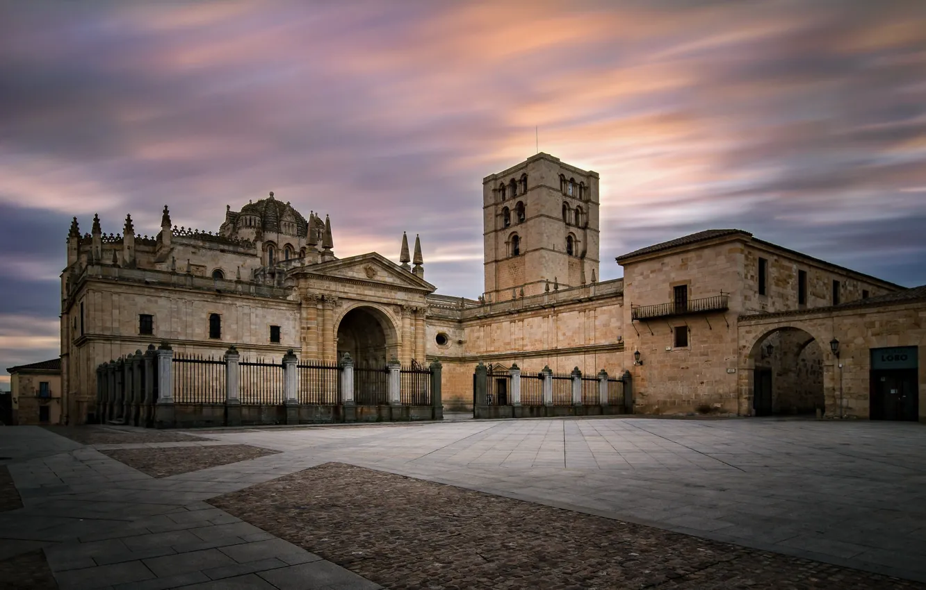 Photo wallpaper Church, temple, Spain, Spain, Catedral de Zamora, Zamora