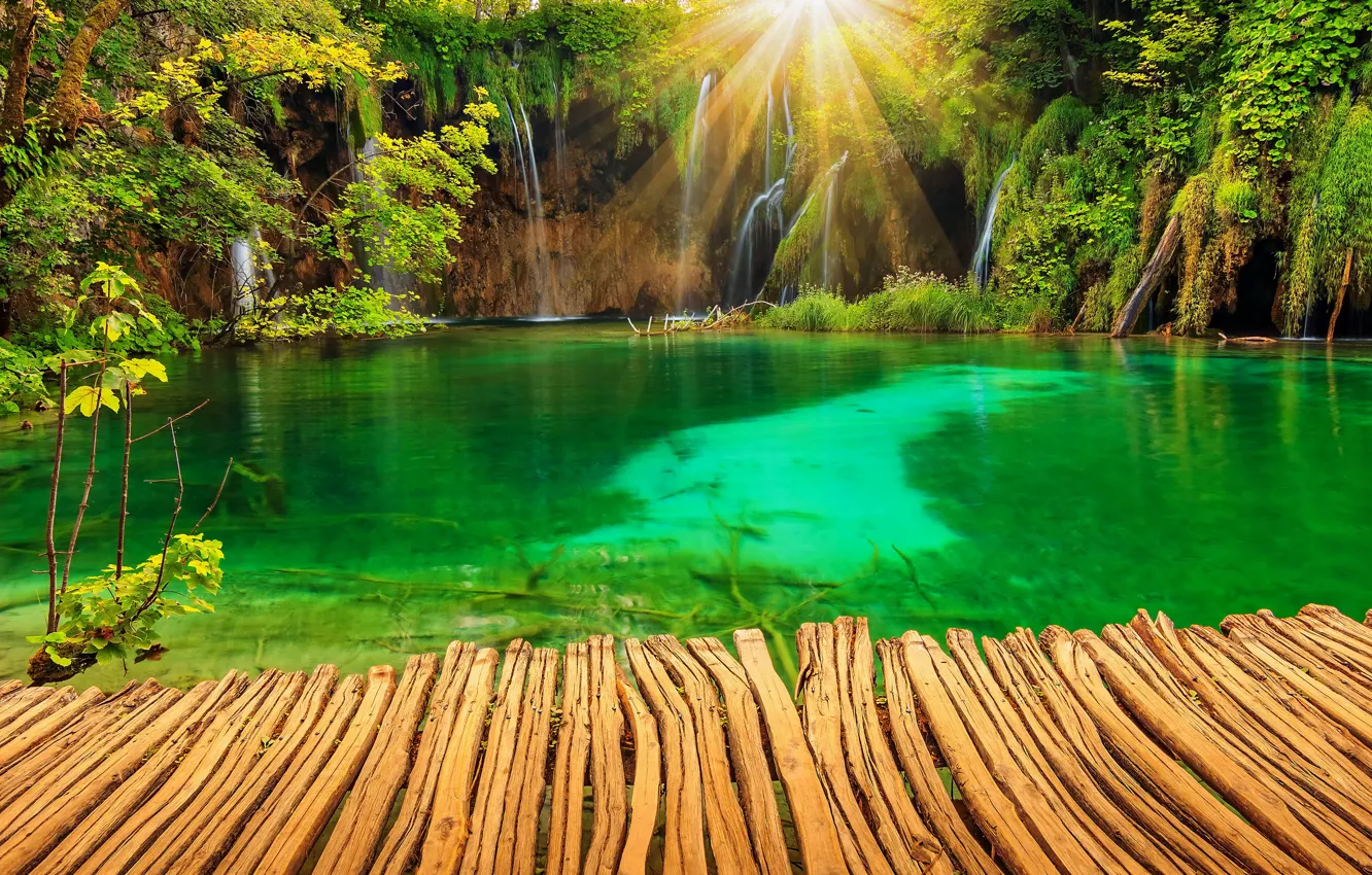Photo wallpaper nature, lake, Park, photo, waterfalls, rays of light, Croatia, Plitvice