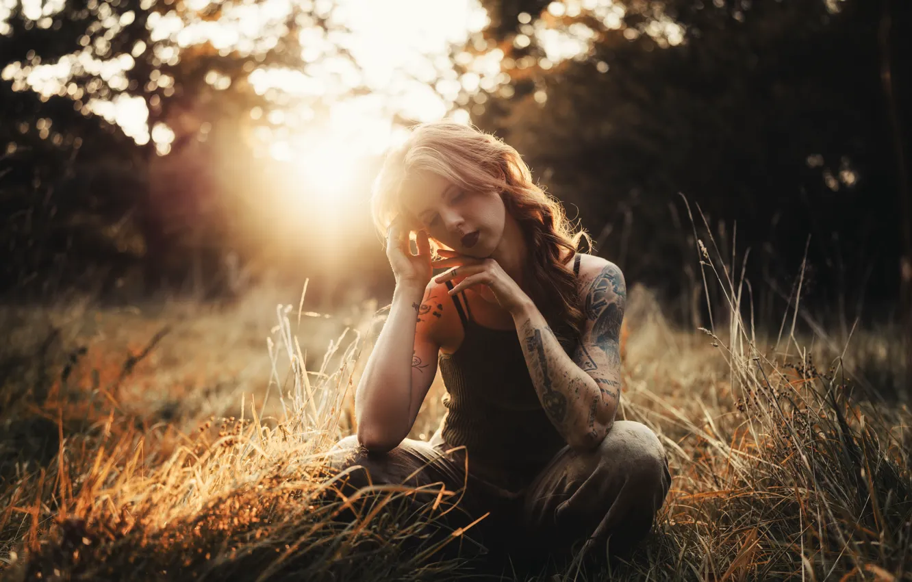 Photo wallpaper girl, light, Julia Kruse