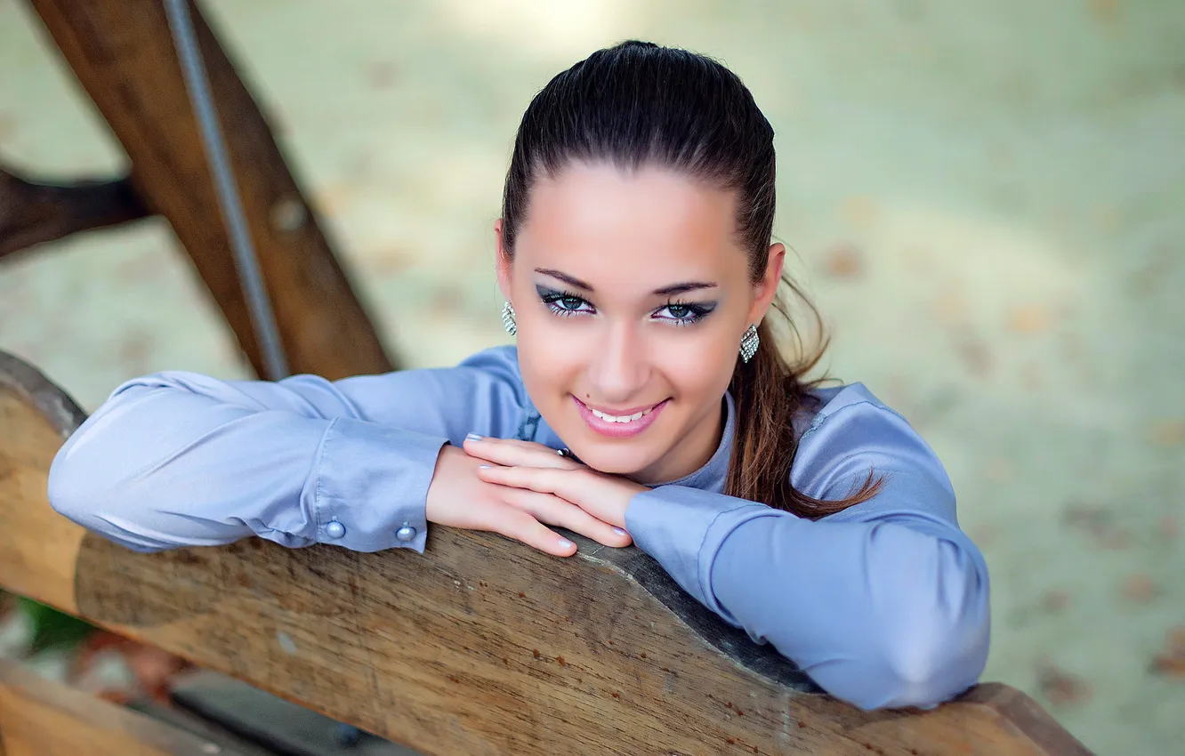 Photo wallpaper look, face, smile, makeup, brown hair