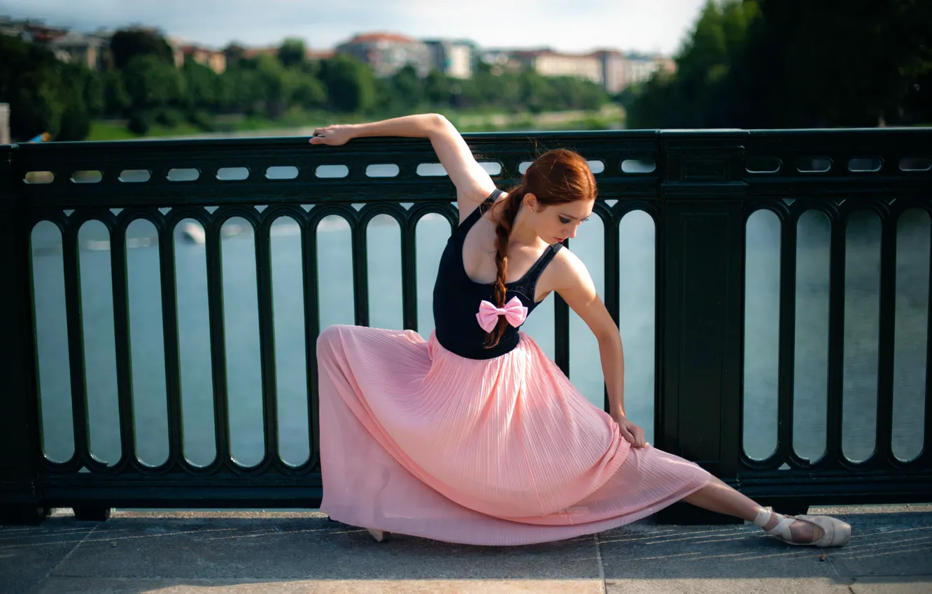 Photo wallpaper girl, the city, dance, ballerina, Rebecca