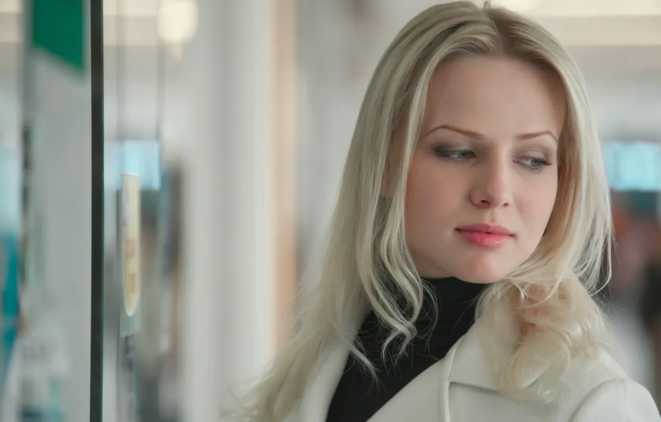 Photo wallpaper look, portrait, mystery, blonde