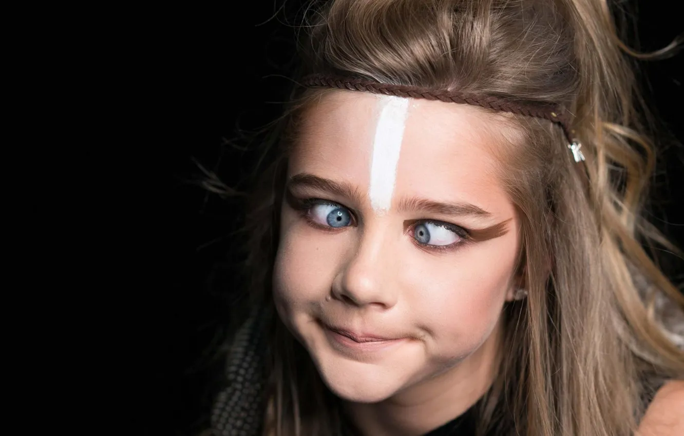 Photo wallpaper face, hair, makeup, girl, grimace