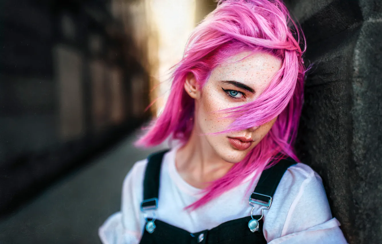 Photo wallpaper look, model, portrait, home, makeup, hairstyle, freckles, lane