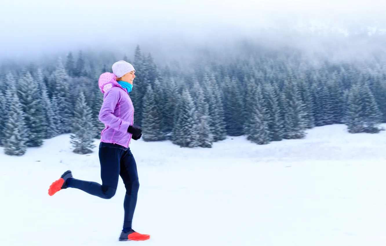 Photo wallpaper snow, cold, running