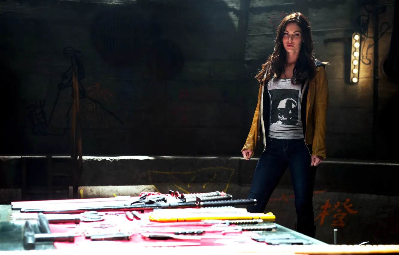 Photo wallpaper Megan Fox, Megan Fox, weapons, table, jeans, katana, brunette, swords