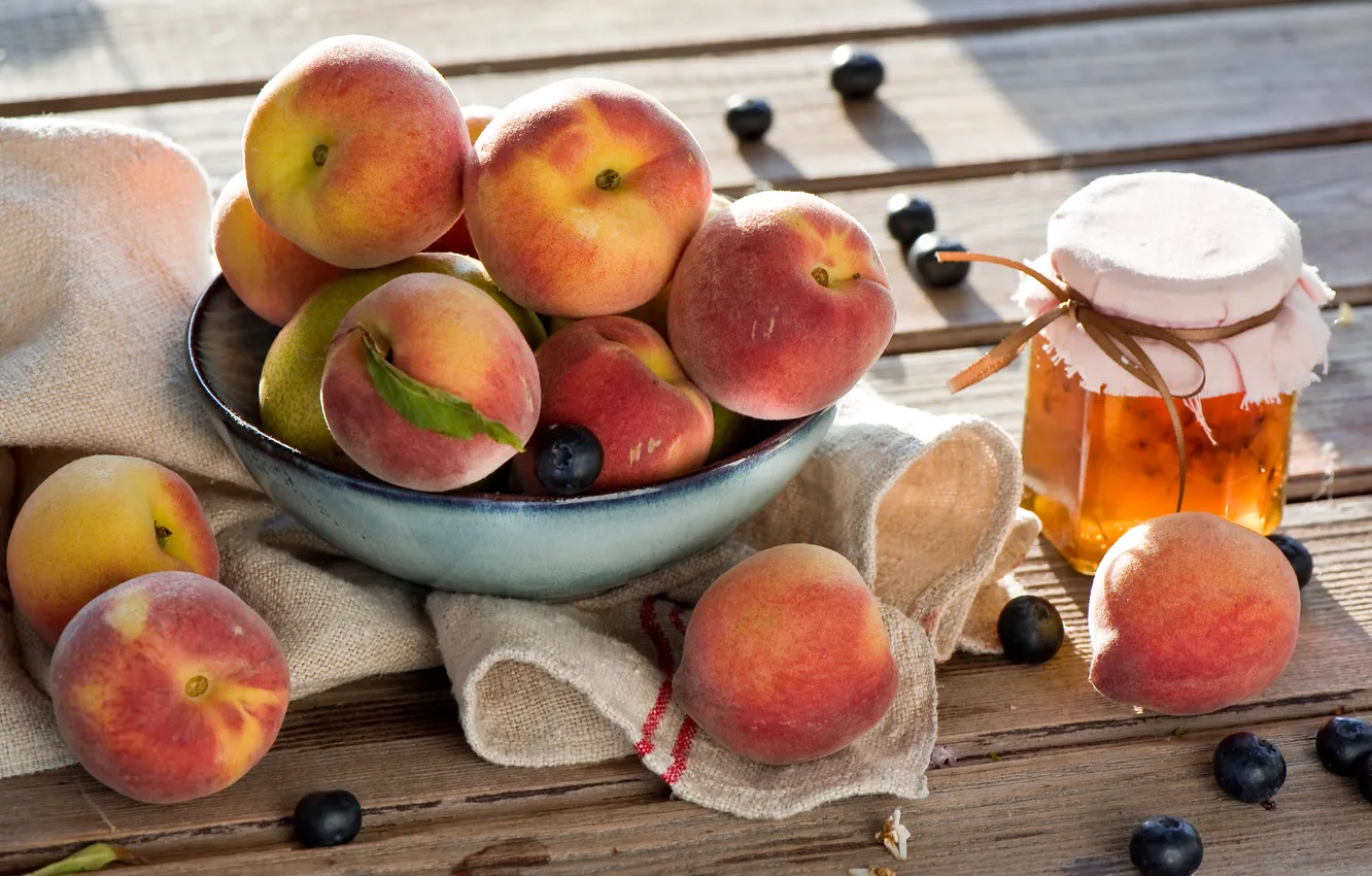 Photo wallpaper honey, fruit, honey, fruit, Sunny peaches, Sunny peaches