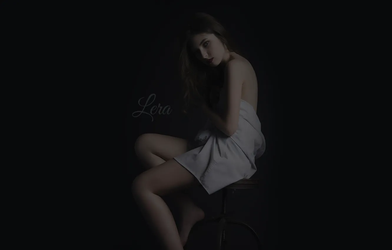 Photo wallpaper shirt, black background, Lera