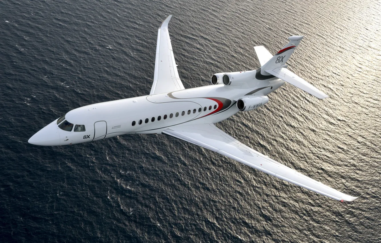 Photo wallpaper Sea, The plane, Pilot, Dassault Aviation, Cockpit, Dassault Falcon 8X, Business jet, Falcon 8X