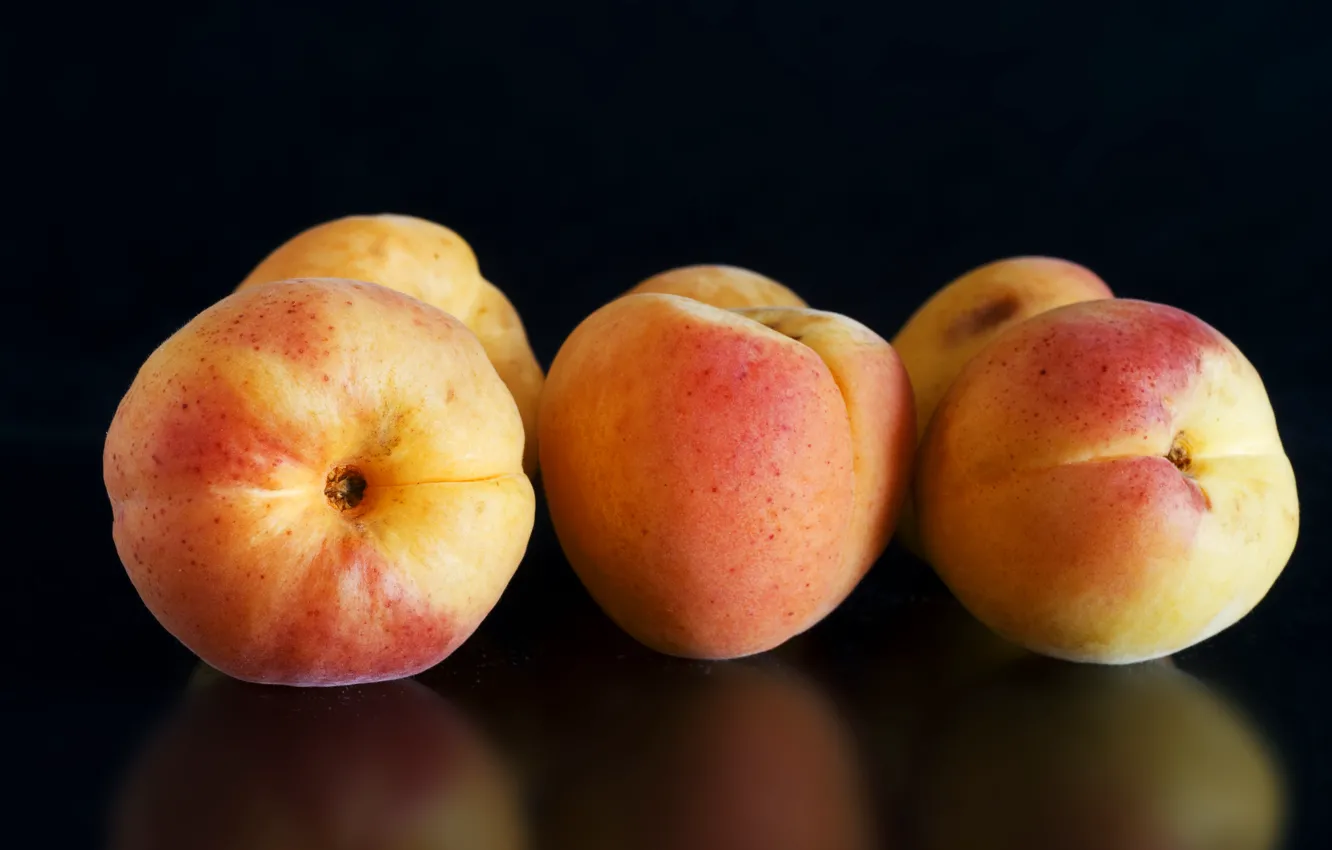 Photo wallpaper reflection, background, fruit, apricots