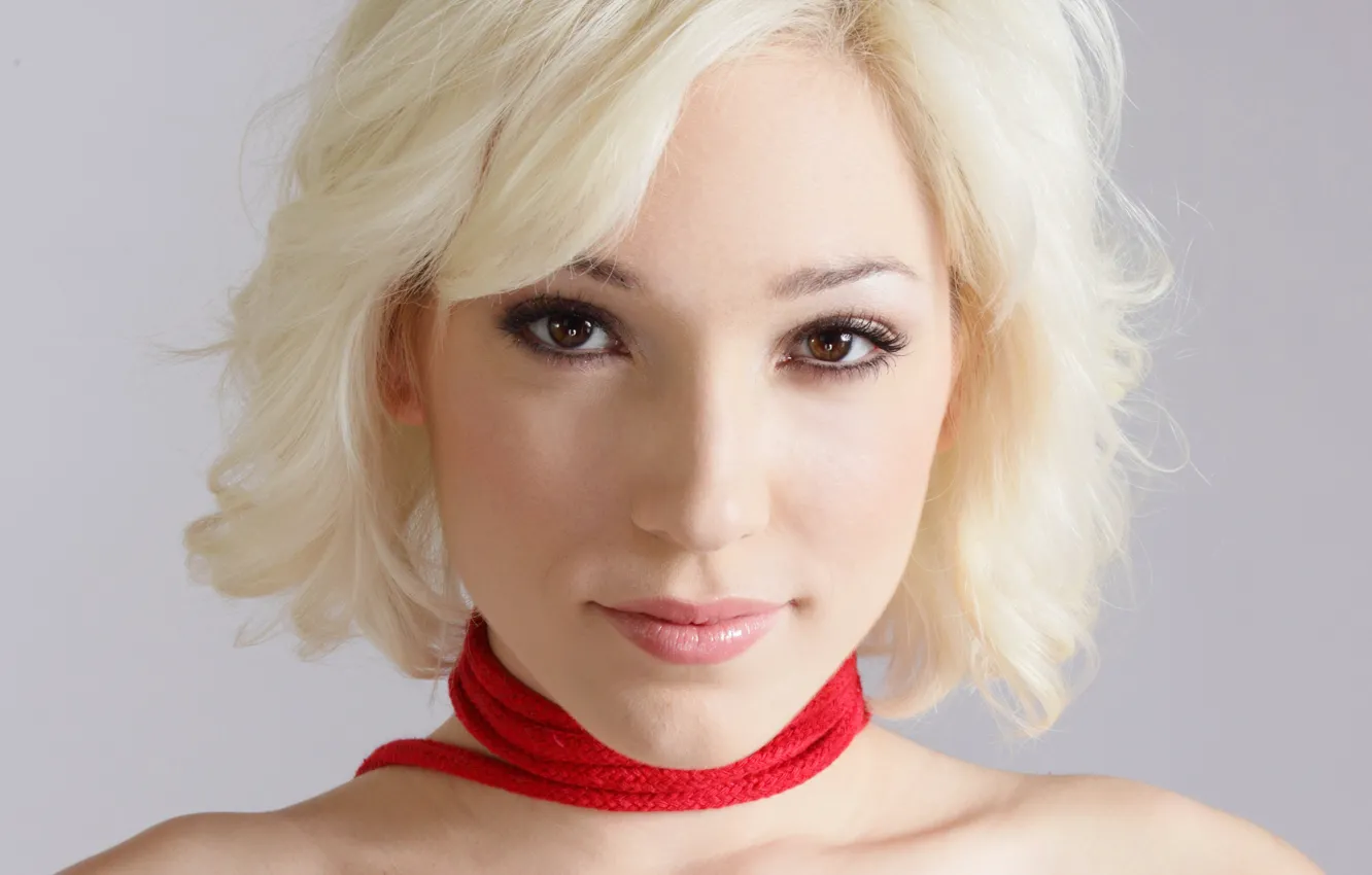 Photo wallpaper look, face, model, blonde, Lily Labeau