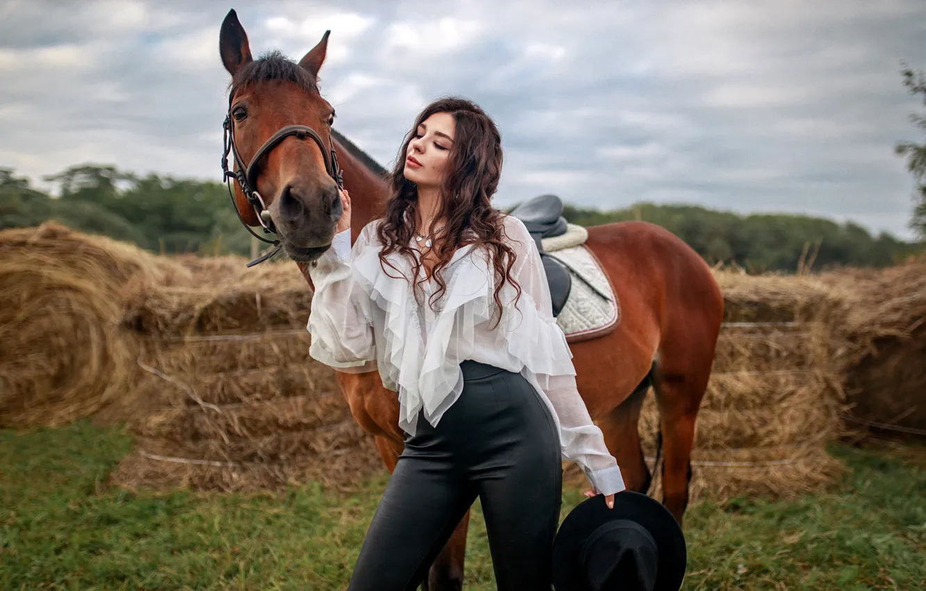 Photo wallpaper grass, trees, nature, pose, model, horse, portrait, hat