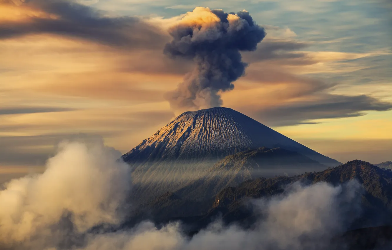 Photo wallpaper Indonesia, Java, Semeru, Tengger, semeru volcano, volcanic complex-the Caldera TenGer