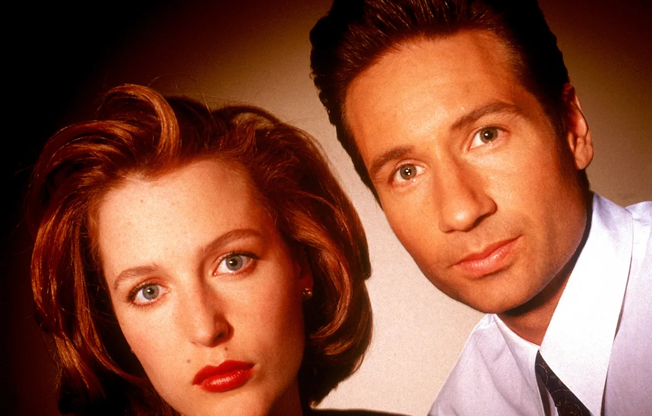 Photo wallpaper the series, The X-Files, David Duchovny, Classified material, Gillian Anderson, Dana Scully, Fox Mulder