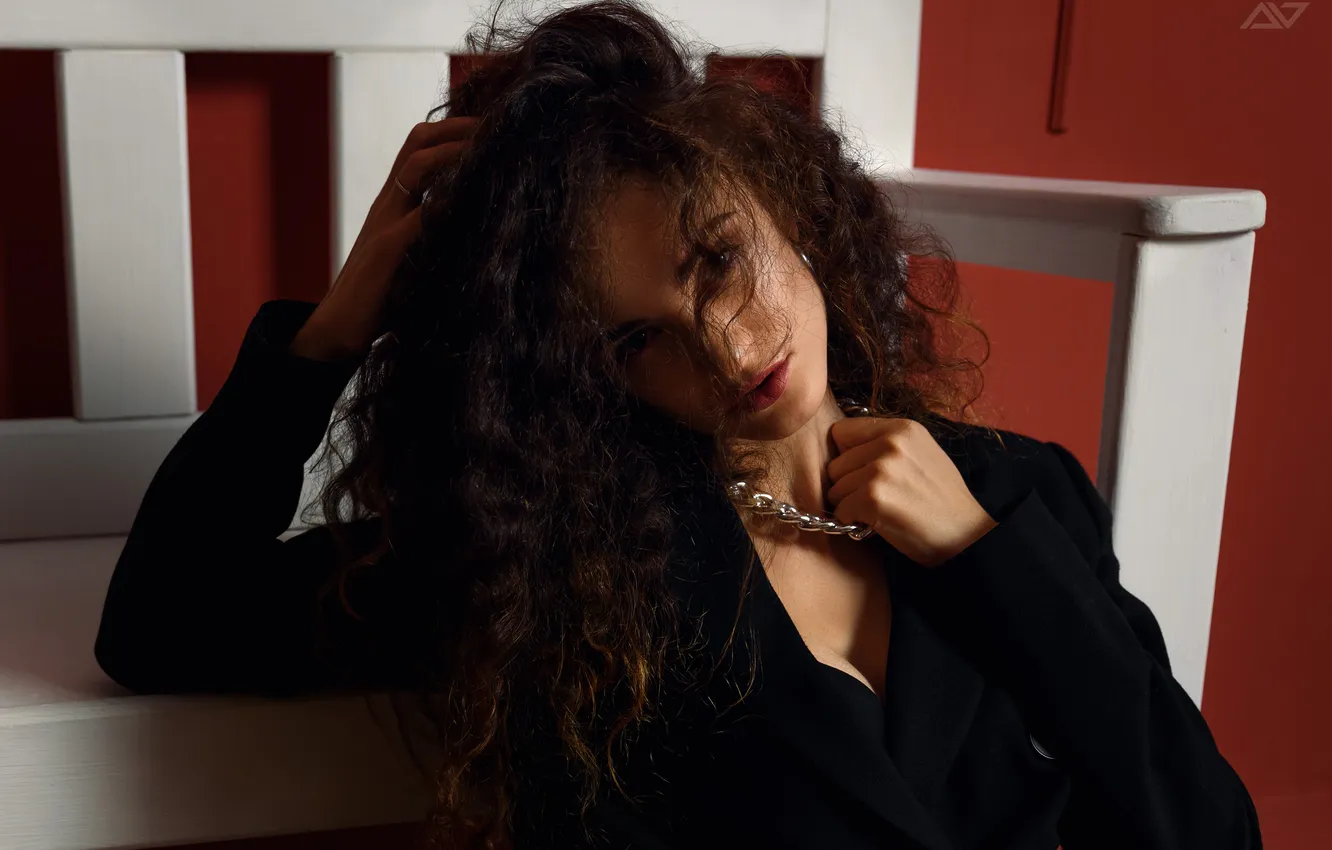 Photo wallpaper model, curly, Alexander Yushkevich