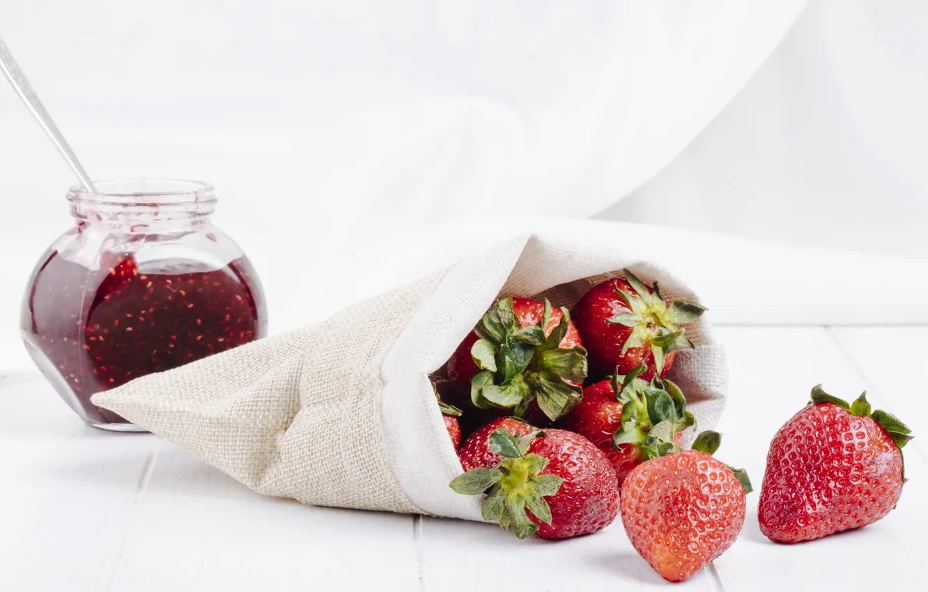 Photo wallpaper berries, strawberry, Bank, bundle, jam